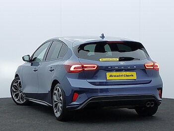 Used Ford Focus 2023 for sale - 78147475: Photo