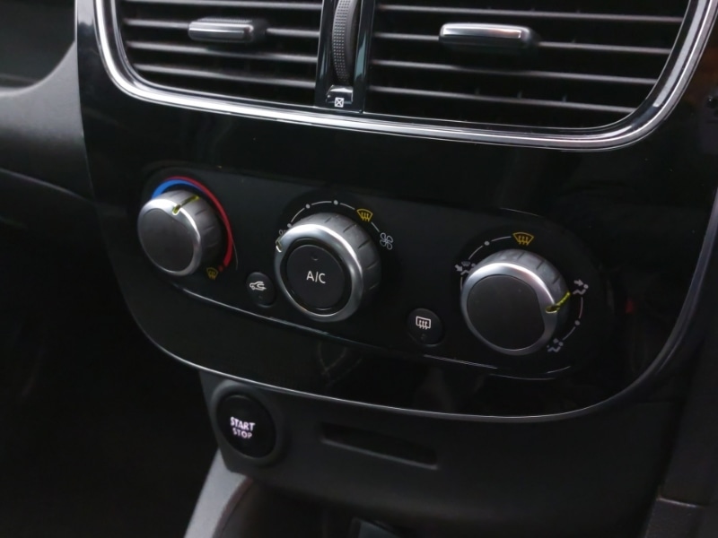 Used Renault Clio 2018 for sale - 77223857: Photo 14