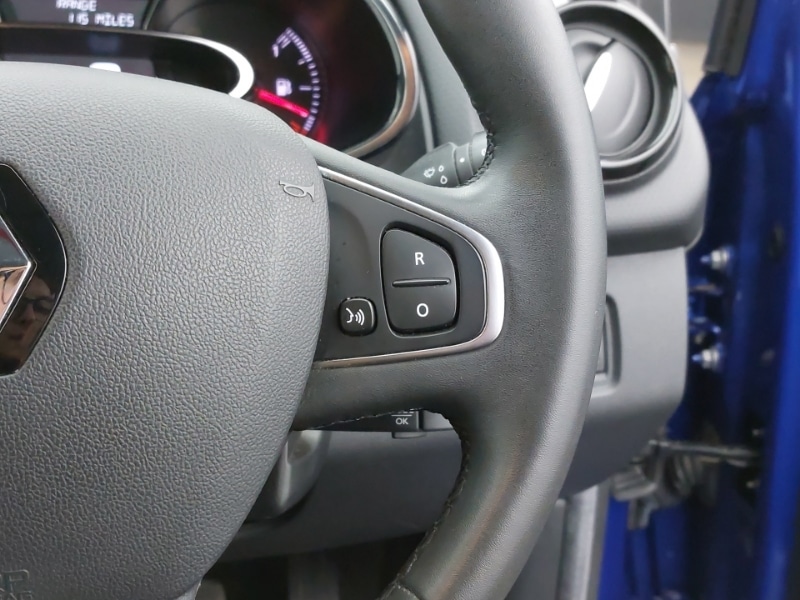 Used Renault Clio 2018 for sale - 77223857: Photo 17