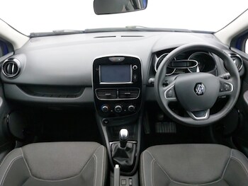 Used Renault Clio 2018 for sale - 77223857: Photo