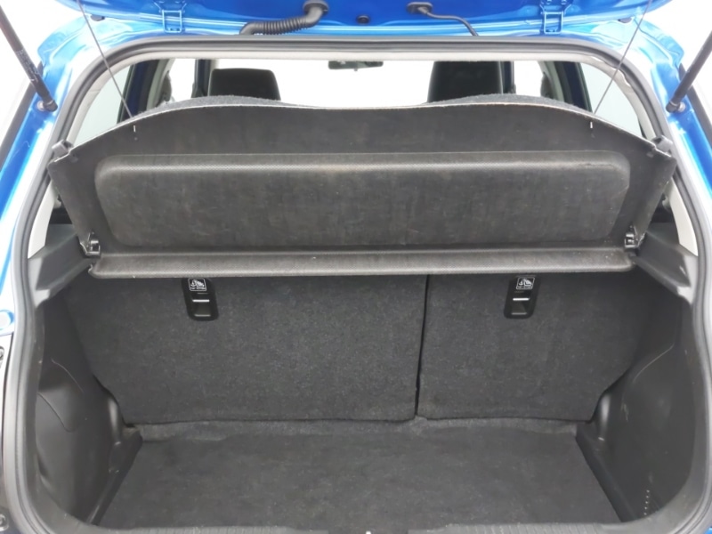 Used Suzuki Swift 2020 for sale - 77418829: Photo 8