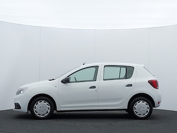 Used Dacia Sandero 2019 for sale - 79171423: Photo