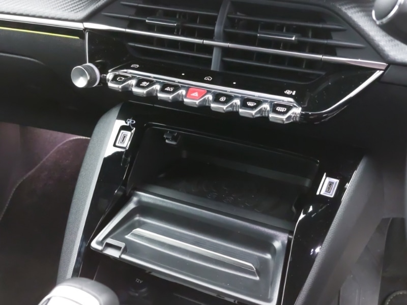 Used Peugeot 208 2024 for sale - 76054800: Photo 15