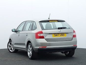 Used Skoda Rapid Spaceback 2017 for sale - 79336450: Photo