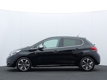 Used Peugeot 208 2019 for sale - 79126940: Photo