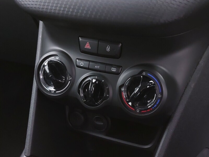 Used Peugeot 2008 2018 for sale - 77448689: Photo 14