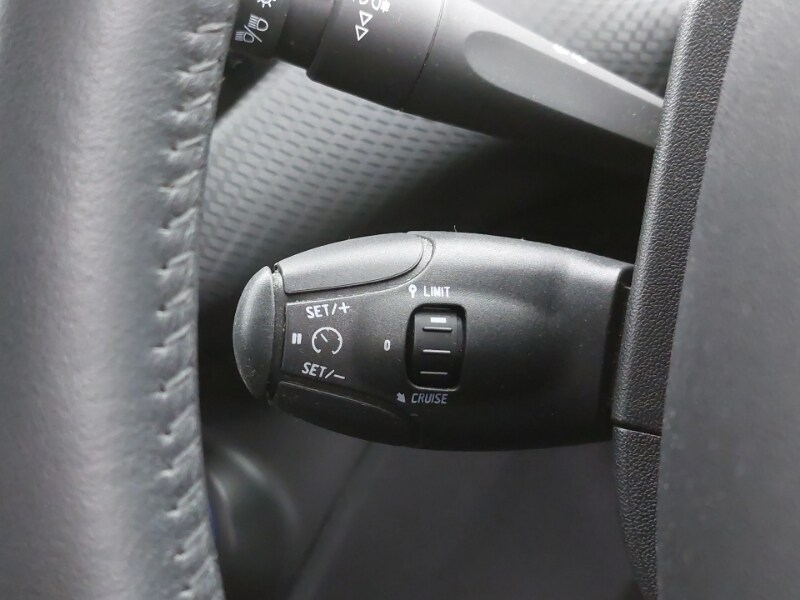 Used Peugeot 2008 2018 for sale - 77448689: Photo 18