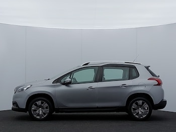 Used Peugeot 2008 2018 for sale - 77448689: Photo