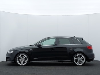 Used Audi A3 2018 for sale - 79420620: Photo