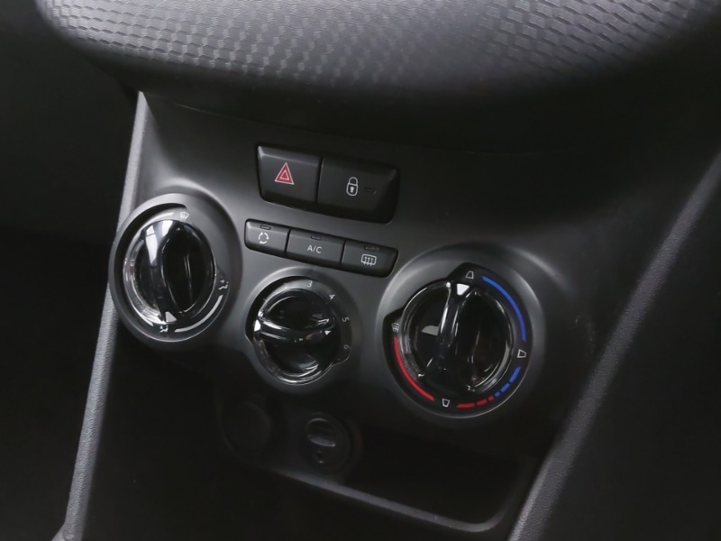 Used Peugeot 208 2017 for sale - 76651794: Photo 15