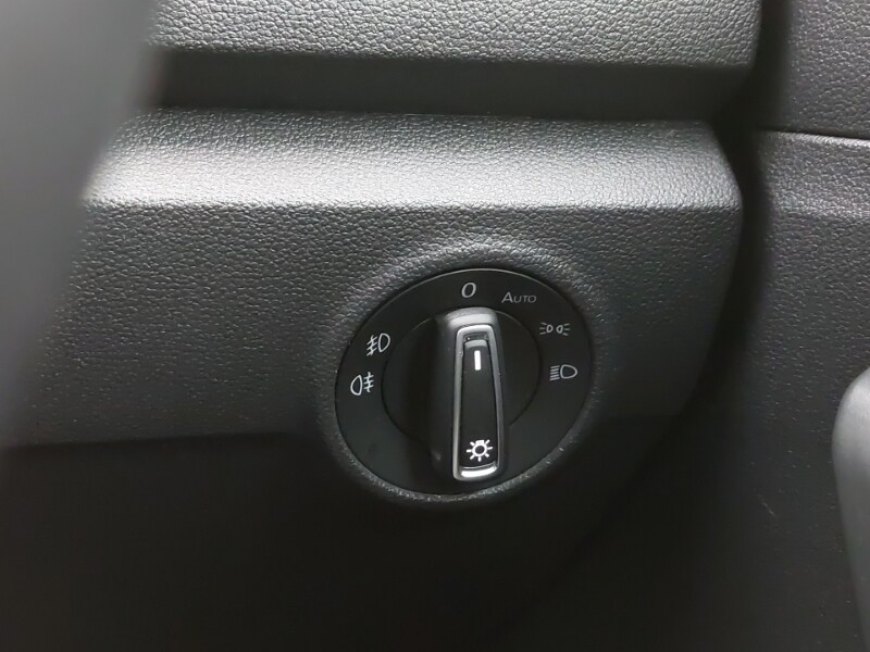 Used Volkswagen T-Roc 2018 for sale - 78065835: Photo 19