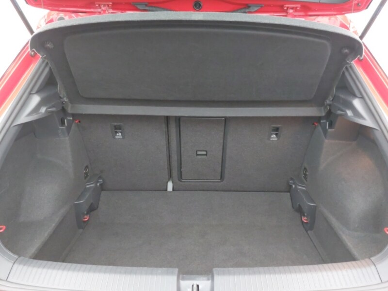 Used Volkswagen T-Roc 2018 for sale - 78065835: Photo 8