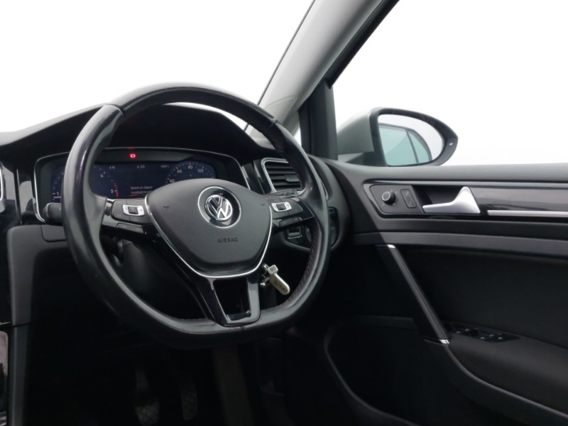 Used Volkswagen Golf 2017 for sale - 76560338: Photo 10