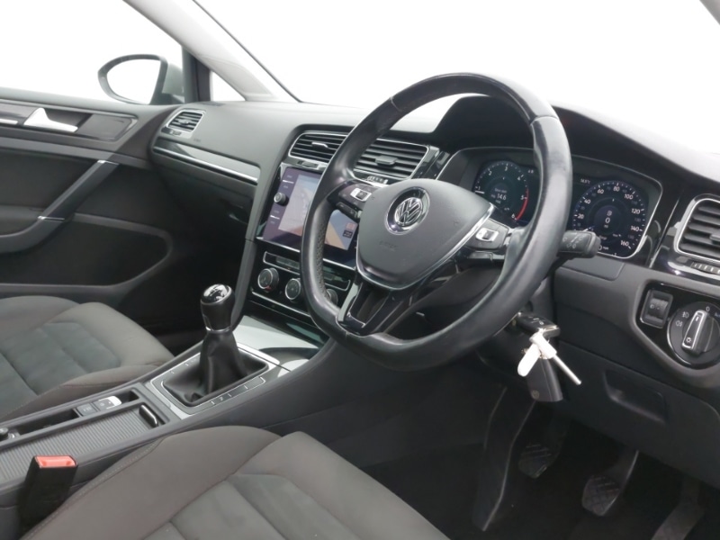 Used Volkswagen Golf 2017 for sale - 76560338: Photo 12