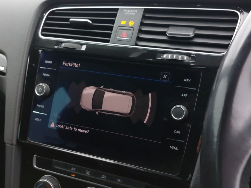 Used Volkswagen Golf 2017 for sale - 76560338: Photo 13