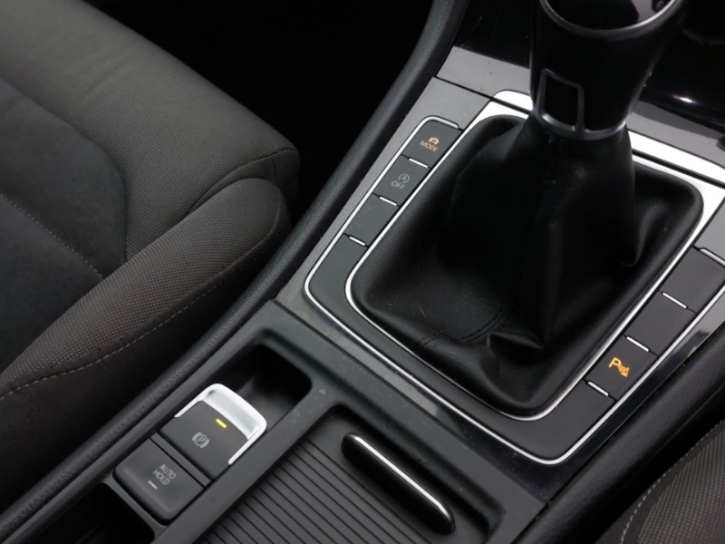 Used Volkswagen Golf 2017 for sale - 76560338: Photo 16