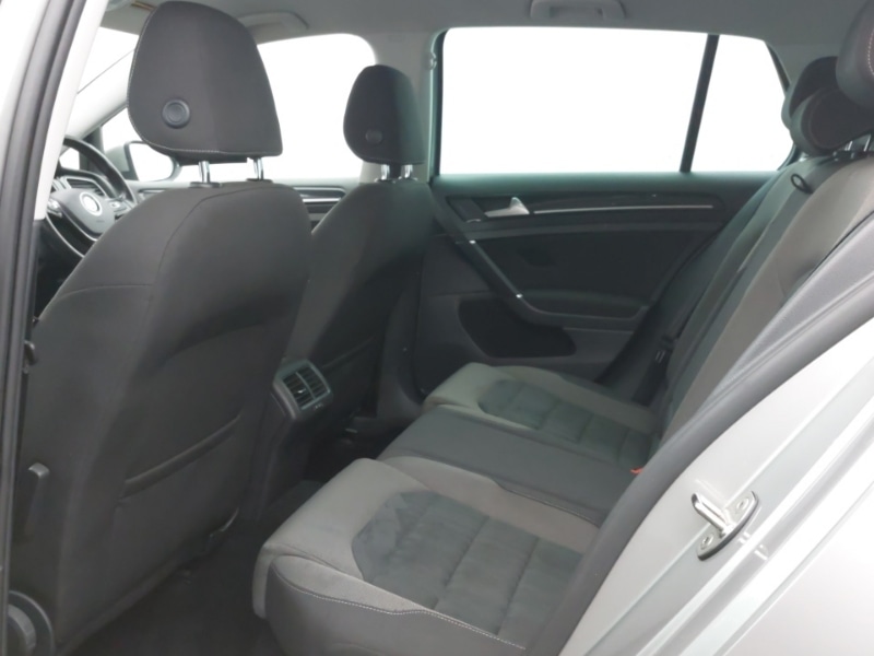 Used Volkswagen Golf 2017 for sale - 76560338: Photo 6