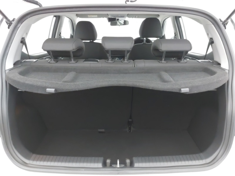 Used Hyundai i10 2021 for sale - 77751132: Photo 8