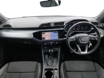 Used Audi Q3 2019 for sale - 78342561: Photo