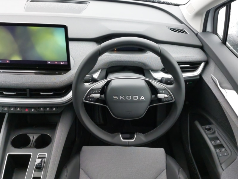 Used Skoda Enyaq 2025 for sale - 76947370: Photo 7