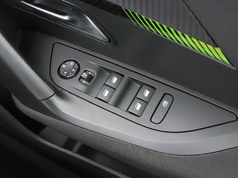 Used Peugeot 2008 2023 for sale - 78054596: Photo 19