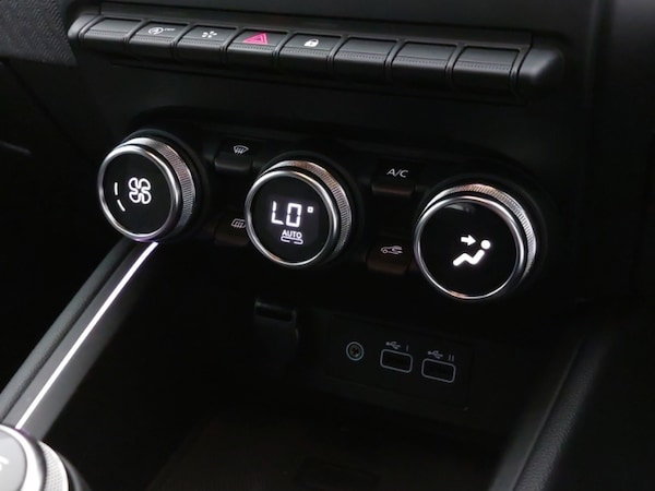 Used Renault Clio 2024 for sale - 76169614: Photo 15