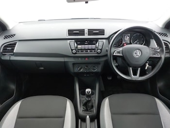Used Skoda Fabia 2015 for sale - 78503074: Photo