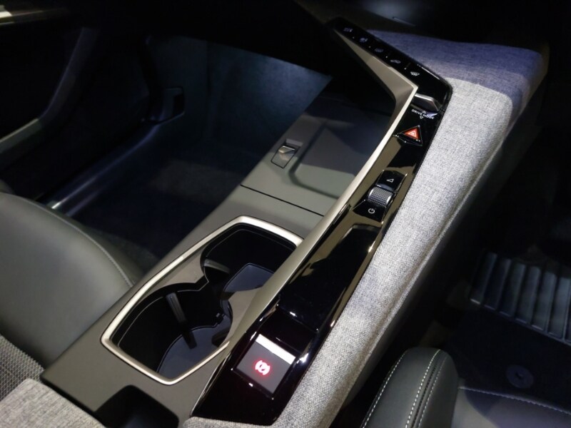 Used Peugeot 5008 2025 for sale - 77004657: Photo 16