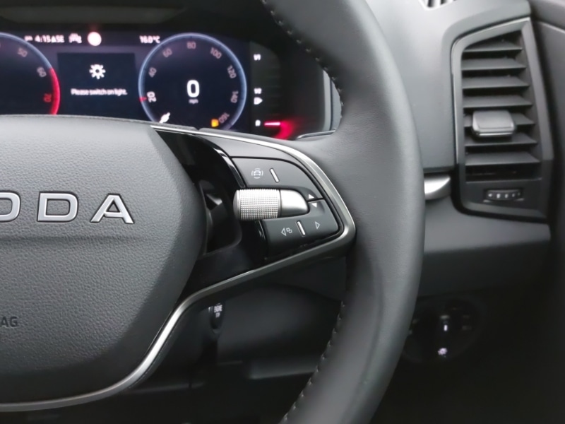 Used Skoda Karoq 2025 for sale - 77154827: Photo 18