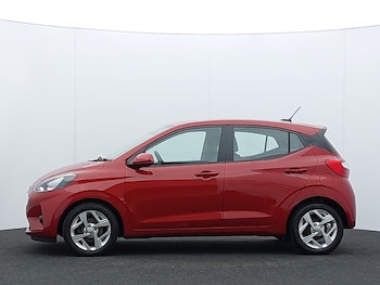 Used Hyundai i10 2020 for sale - 79447876: Photo