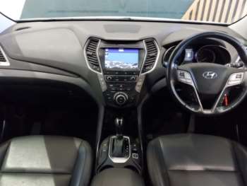 Used Hyundai Santa Fe 2017 for sale - 74956778: Photo