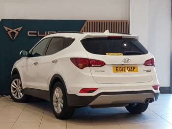 Used Hyundai Santa Fe 2017 for sale - 74956778: Photo