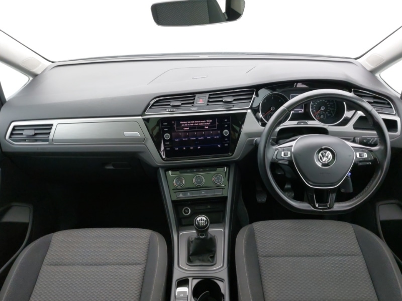 Used Volkswagen Touran 2019 for sale - 78085352: Photo 2