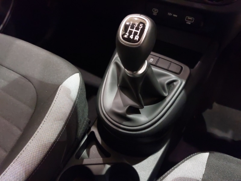 Used Hyundai i10 2024 for sale - 76533237: Photo 16