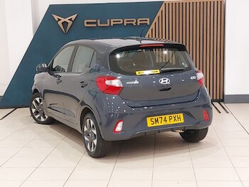 Used Hyundai i10 2024 for sale - 76533237: Photo