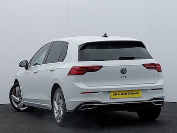 Used Volkswagen Golf 2021 for sale - 77300218: Photo