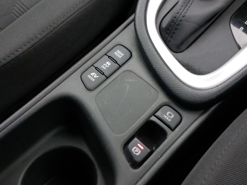 Used Mazda Mazda2 HYBRID 2024 for sale - 76560335: Photo 16