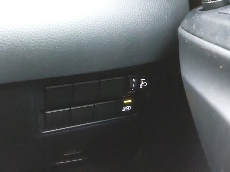 Used Mazda Mazda2 HYBRID 2024 for sale - 76560335: Photo 19