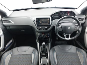 Used Peugeot 2008 2015 for sale - 79581355: Photo