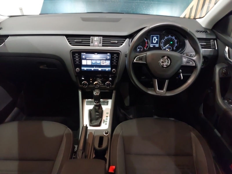 Used Skoda Octavia 2019 for sale - 76602624: Photo 2