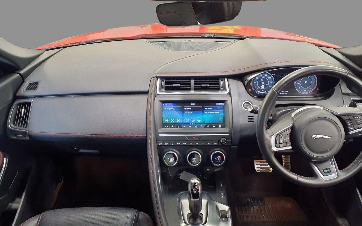 Used Jaguar E-Pace 2020 for sale - 78204759: Photo 7