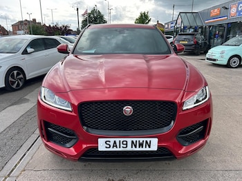 Used Jaguar F-Pace 2019 for sale - 78636055: Photo