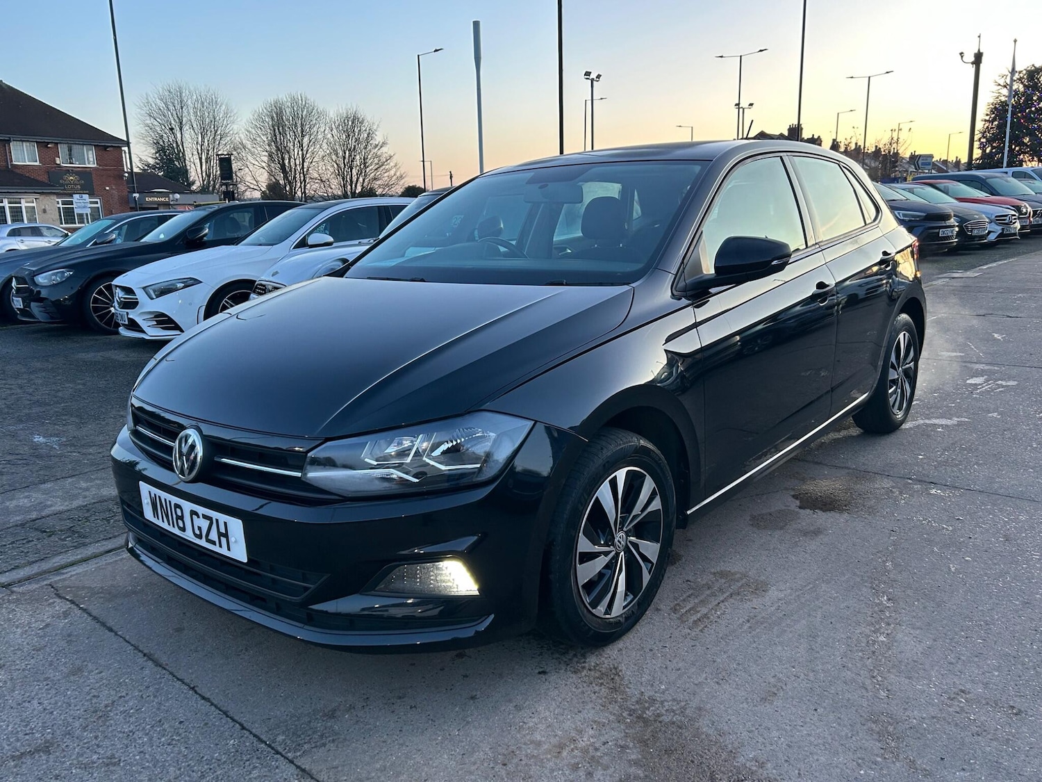 Used Volkswagen Polo 2018 for sale - 76801732: Photo 5