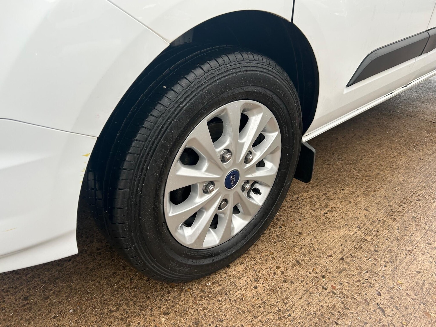 Used Ford Transit Custom 2022 for sale - 76865976: Photo 21