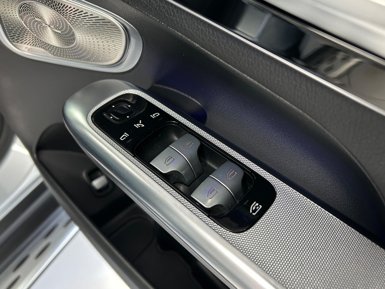 Used Mercedes-Benz GLC 2023 for sale - 77657712: Photo 71