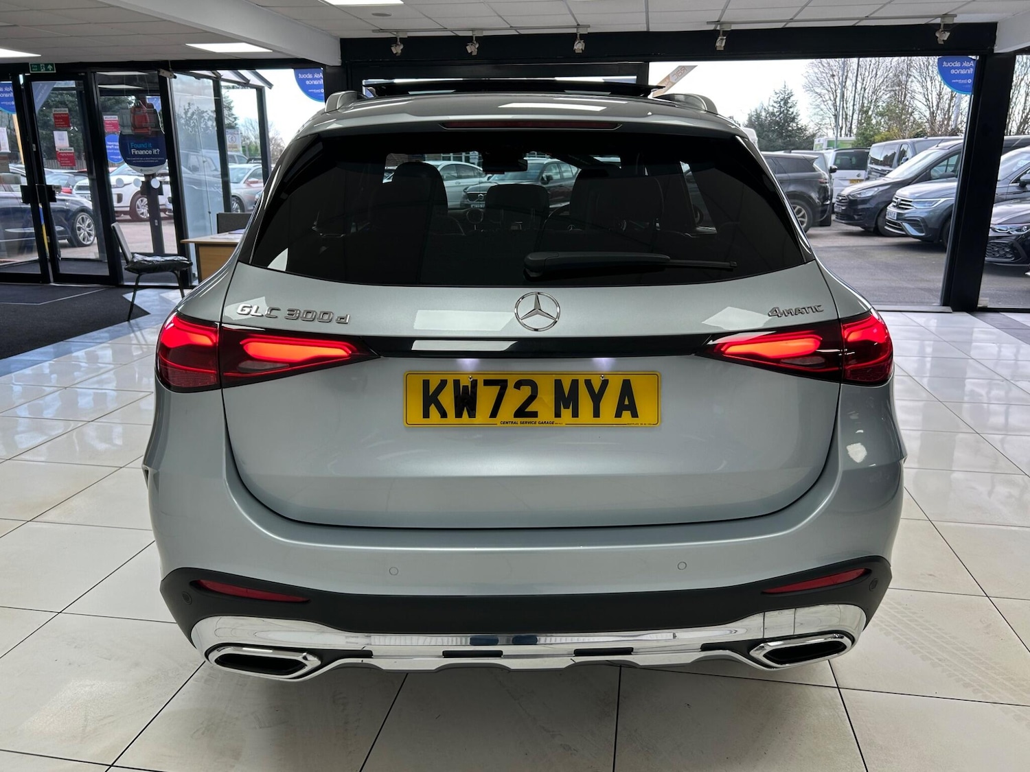 Used Mercedes-Benz GLC 2023 for sale - 77657712: Photo 77