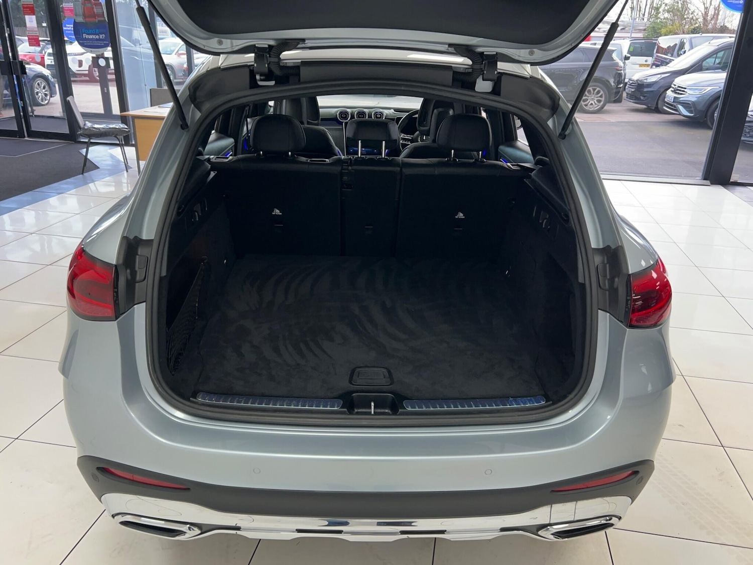 Used Mercedes-Benz GLC 2023 for sale - 77657712: Photo 79