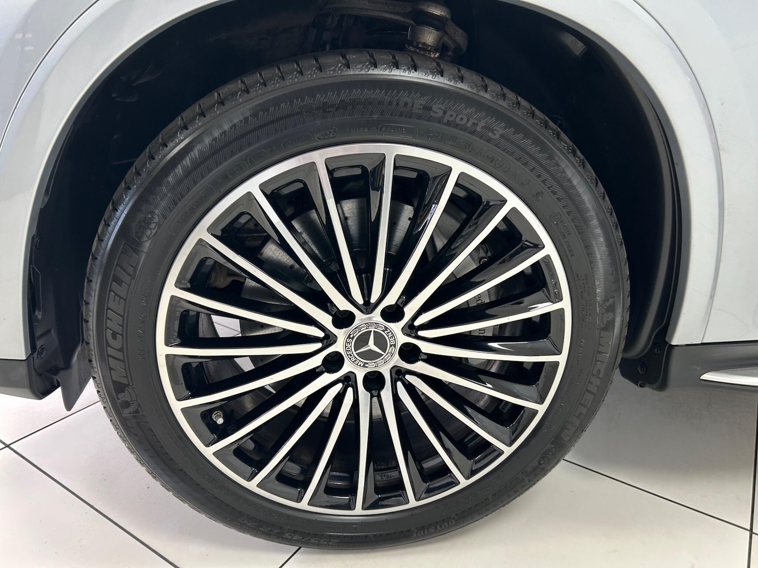 Used Mercedes-Benz GLC 2023 for sale - 77657712: Photo 93