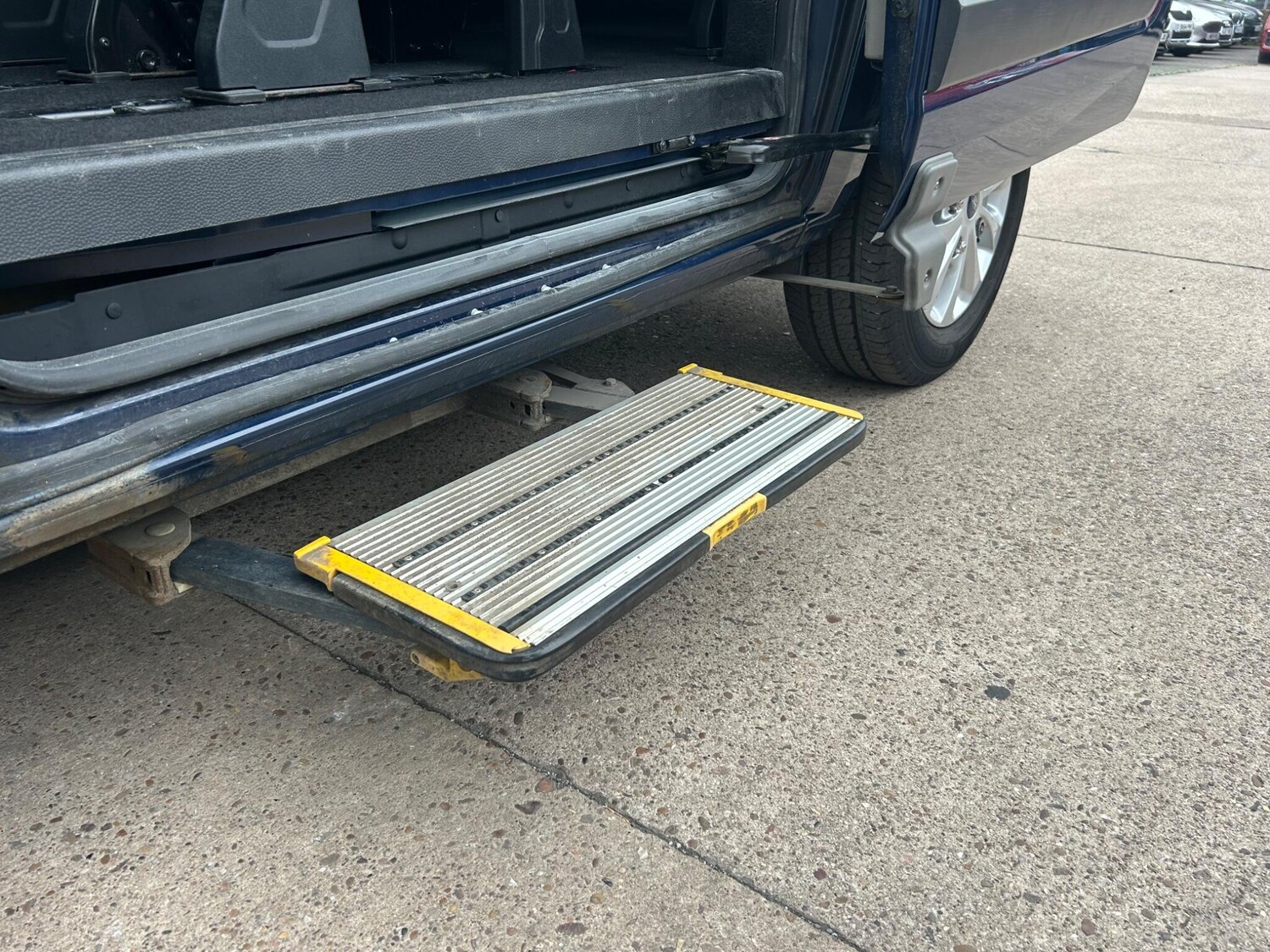 Vehicle 29