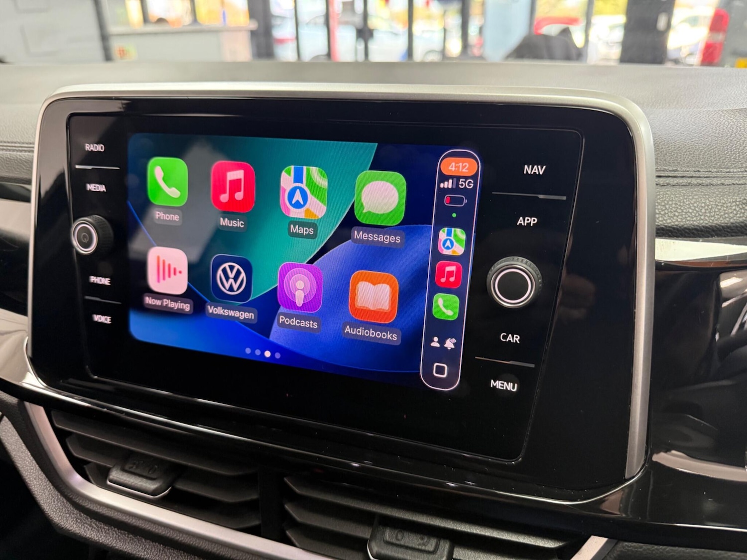 Used Volkswagen T-Roc 2024 for sale - 77425732: Photo 23